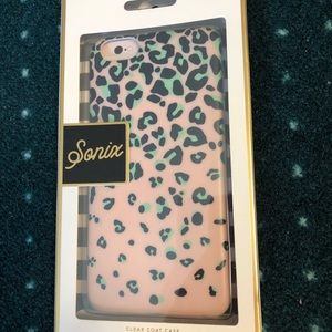 iPhone 6/6s plus cover great condition in box